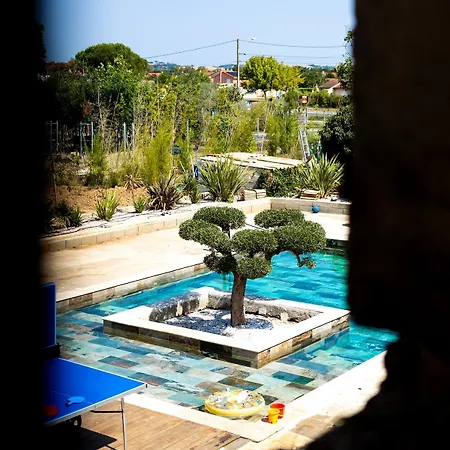Old Farmhouse, 8 Bedrooms, Sleeps 22 Villa