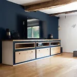 Villa Old Farmhouse, 8 Bedrooms, Sleeps 22 Coufouleux
